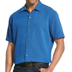 Van Heusen Wicking/Cooling Solid Button-Down Shirt